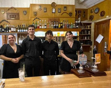bar staff 5x4